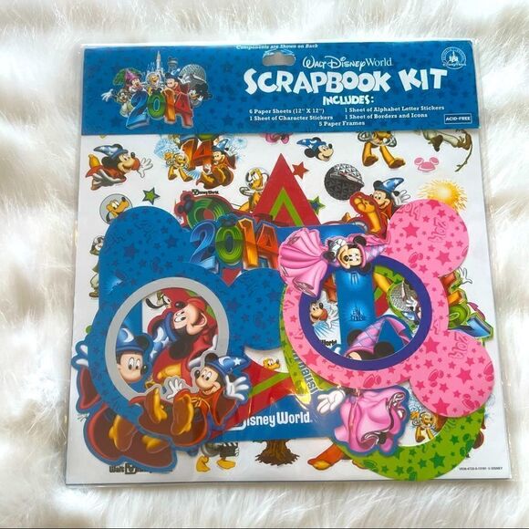 Walt Disney World Scrapbook Kit - Picture 1 of 2